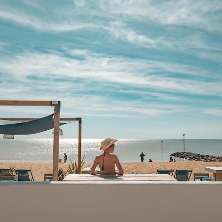 Hotel Le Rivage Vue Sur Mer - Châtelaillon-Plage Exteriör bild