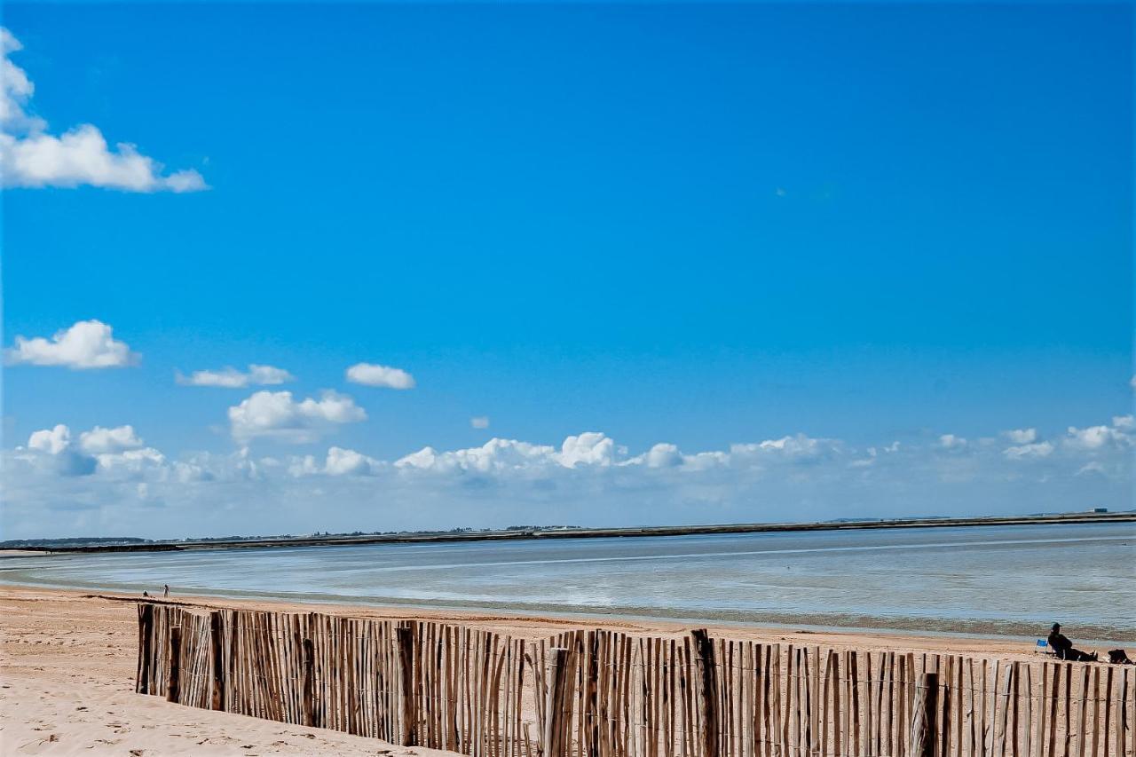 Hotel Le Rivage Vue Sur Mer - Châtelaillon-Plage Exteriör bild