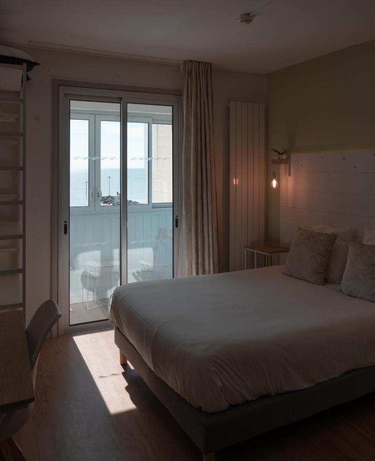 Hotel Le Rivage Vue Sur Mer - Châtelaillon-Plage Exteriör bild