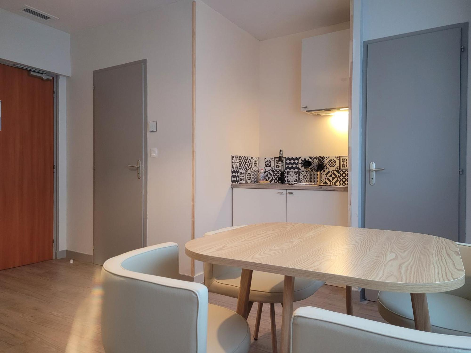 Hotel Le Rivage Vue Sur Mer - Châtelaillon-Plage Exteriör bild