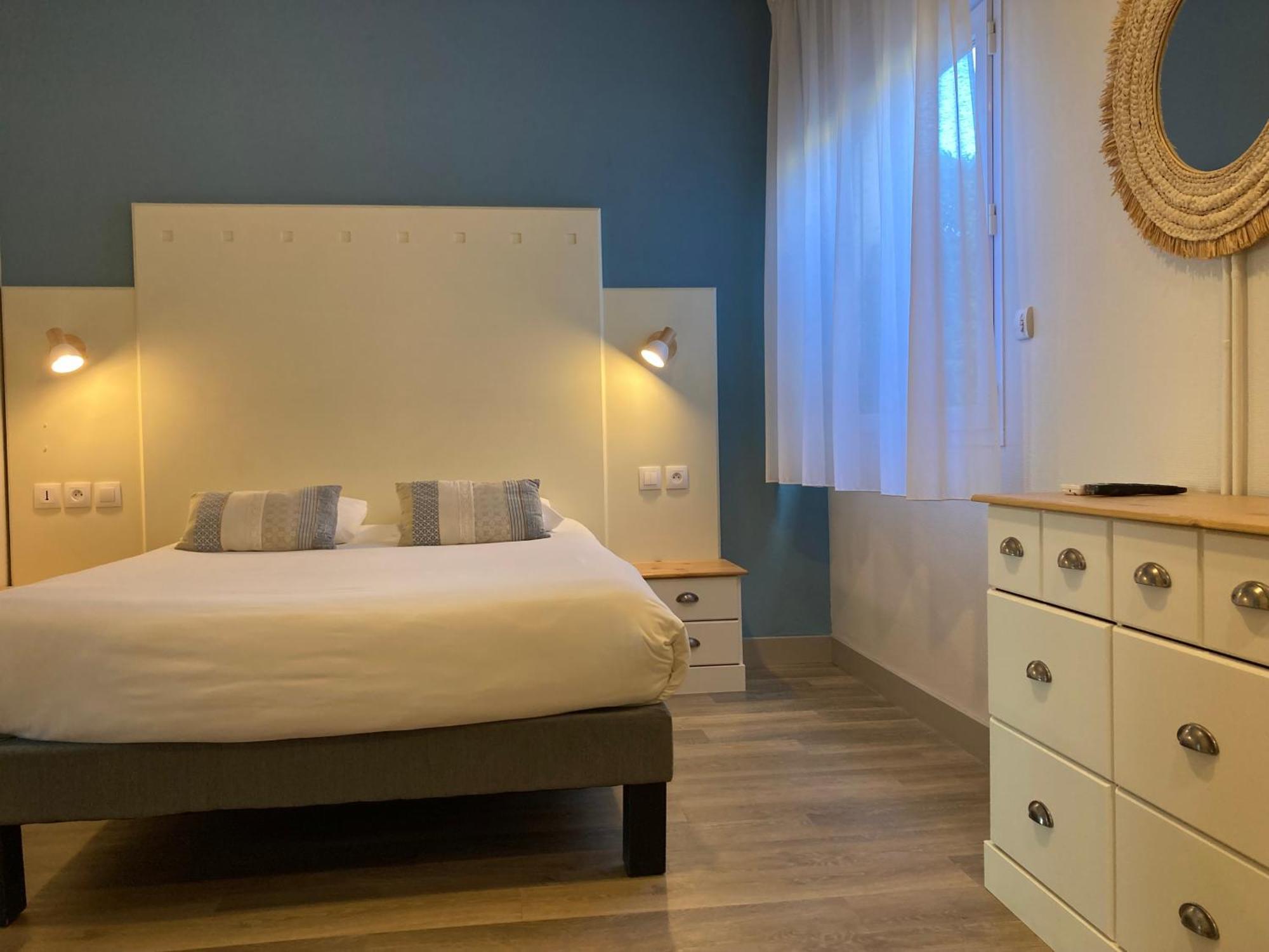 Hotel Le Rivage Vue Sur Mer - Châtelaillon-Plage Exteriör bild